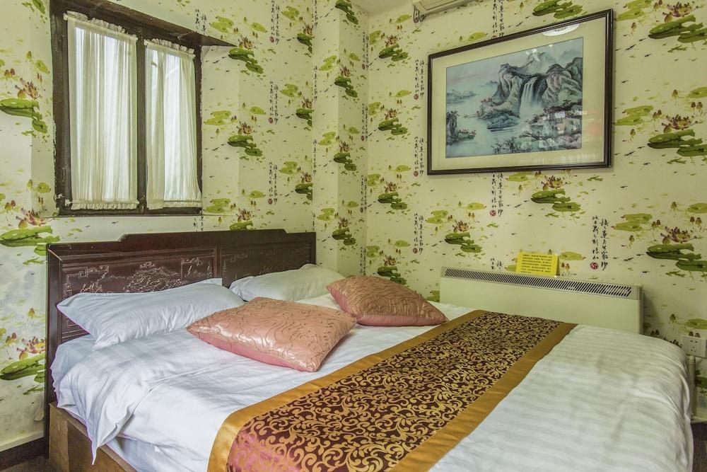Hill Lily Courtyard Hotel Beijing Exterior photo